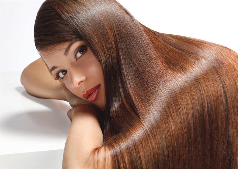 Get Strong, Healthy And Shiny Hair With Ayurvedic Hot Oil Treatment